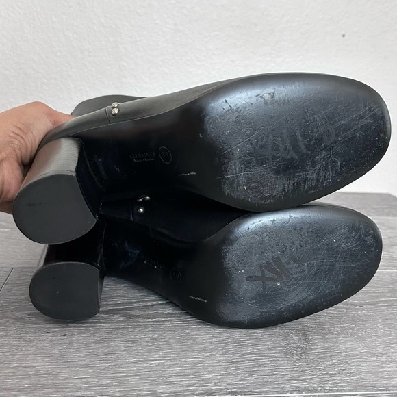 Allsaints Ivy‎ Bootie in Black - Picture 4 of 8